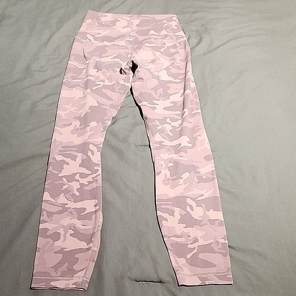 Lululemon Athletica Pink Leggings Camouflage Pattern